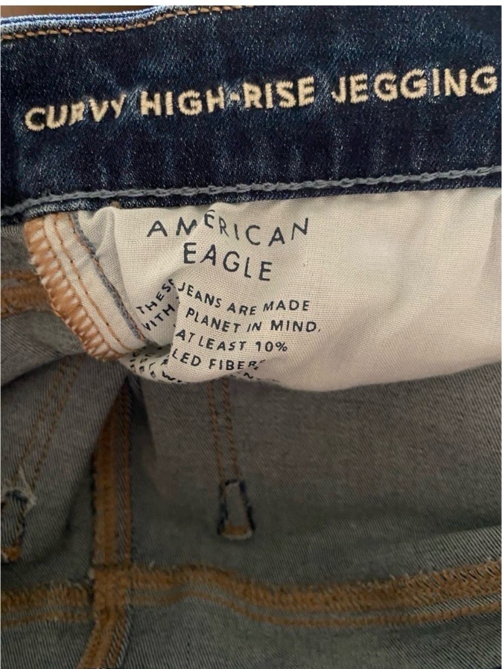 AMERICAN EAGLE High Rise Curvy Ripped Jeans - Picture 6 of 7